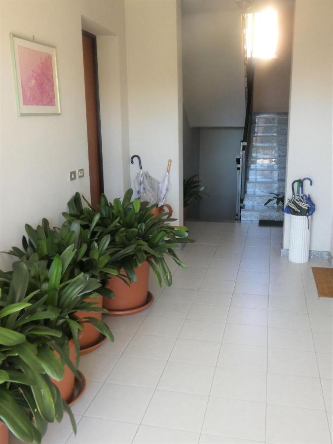 Casa Clivia - 3 Bedroom Apartment With Lake View 斯特雷萨 外观 照片